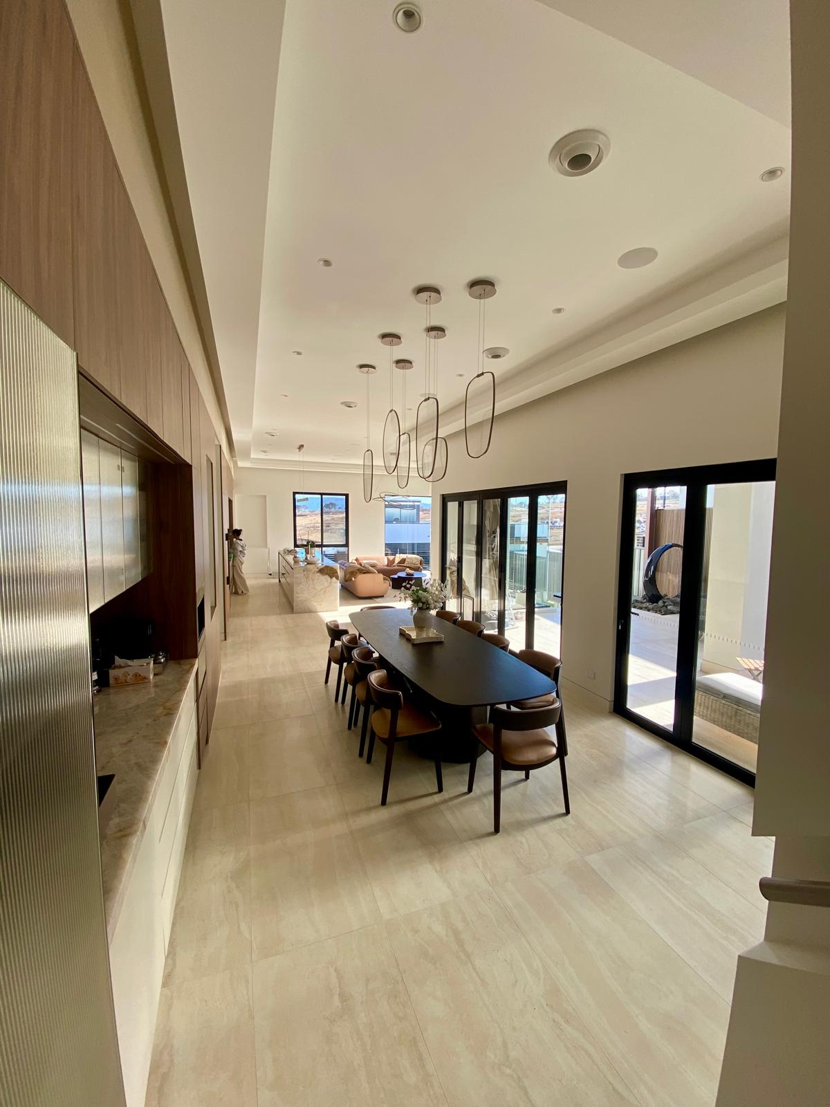 ALL FAMILY AND kitchen