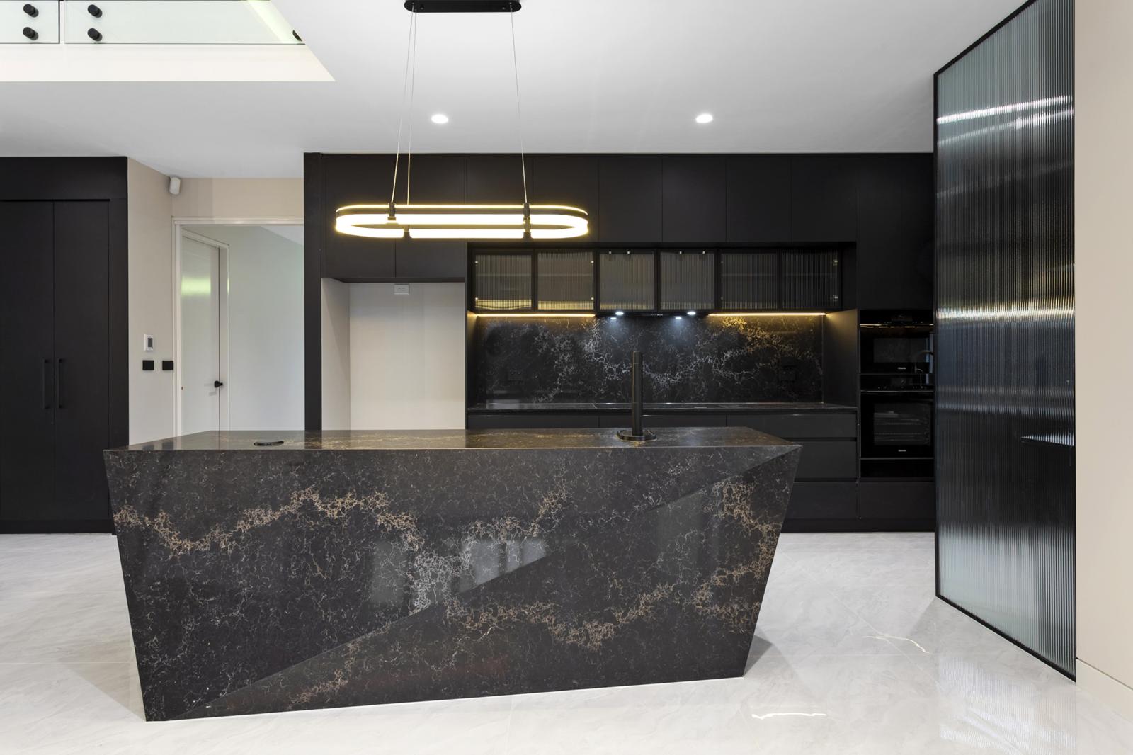 PHOTO-2025-11-10-19-15-30